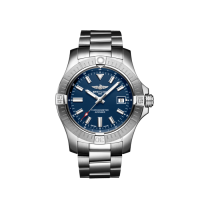 Breitling Avenger  A17318101C1A1