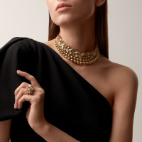Колье Cartier  Grain de Café necklace, semi-paved H7001108
