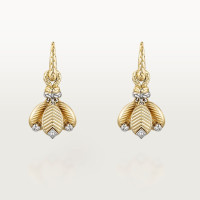 Серьги Cartier Grain de Café earrings, diamonds B8301524