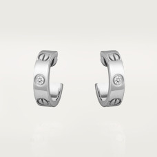 Серьги Cartier LOVE hoop earrings, classic model, 2 diamonds B8022800
