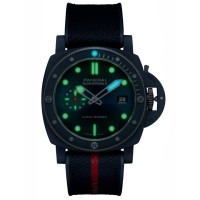 Panerai PAM01466 Submersible Luna Rossa