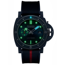 Panerai PAM01466 Submersible Luna Rossa
