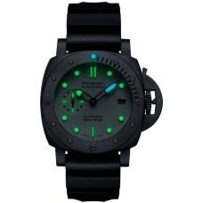 Panerai PAM01590 Submersible