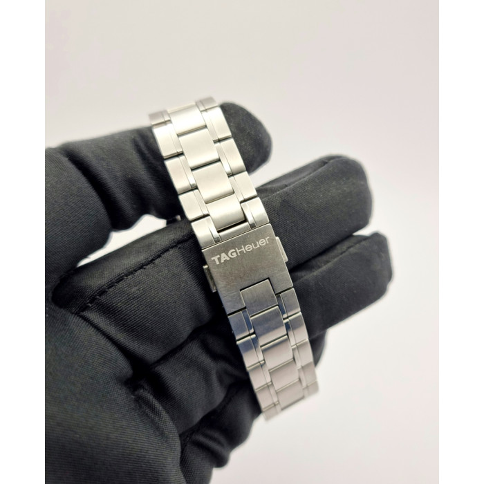 Наручные часы TAG HEUER CARRERA WV211A.BA0787