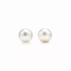 Серьги Tiffany & Co. 22233564 Tiffany Signature® Pearls