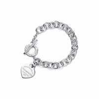 Браслет Tiffany & Co. 31406463 23843935 Return to Tiffany®