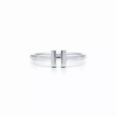 Кольцо Tiffany & Co. 72149610 Tiffany T