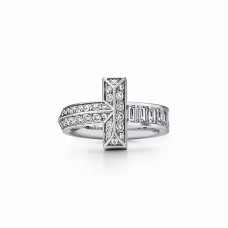 Кольцо Tiffany & Co. 73587190 Tiffany T