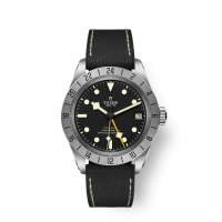 Tudor Black Bay Pro M79470-0003